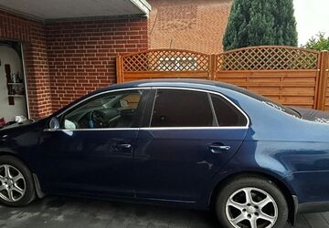 VW Jetta 187.724 km 3.470 &euro; Beelen 48361