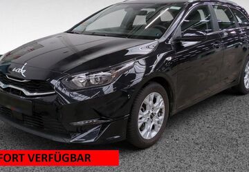 Kia ceed Sportswagon 17.608 km 22.880 &euro; Bremerhaven 27568
