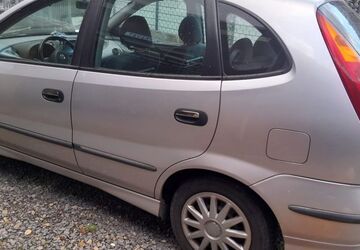 Nissan Almera Tino 126.000 km 1.650 &euro; Rauenberg 69231