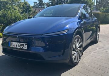 Tesla Model Y 7.000 km 47.500 &euro; Seevetal / Hamburg 21220