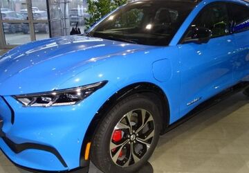 Ford Mustang Mach-E 15.000 km 49.990 &euro; Neubrandenburg 17036