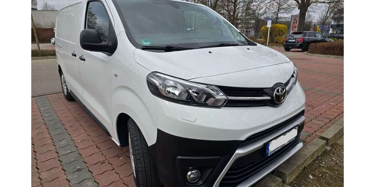 Toyota Proace 88.000 km 16.900 &euro; Augsburg 86169