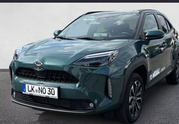 Toyota Yaris Cross 1.200 km 30.490 &euro; Lübbecke 32312