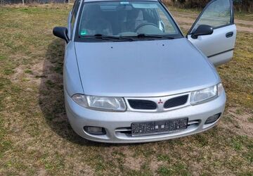 Mitsubishi Carisma 227.000 km 800 &euro; Jessen 06917