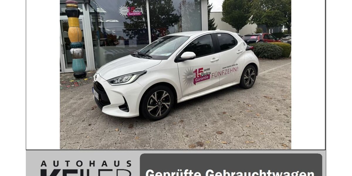 Toyota Yaris 8.000 km 25.960 &euro; Kreuztal 57223