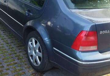 VW Bora 204.211 km 1.200 &euro; Schwäbisch Hall 74523
