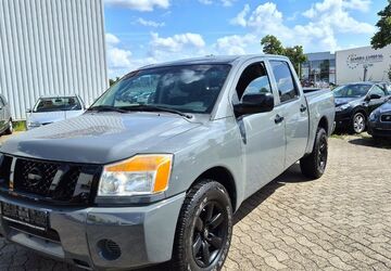 Nissan Titan 203.000 km 9.900 &euro; Garbsen/ Hannover 30827