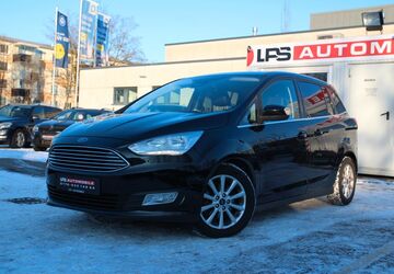 Ford Grand C-Max 114.000 km 8.200 &euro; München 81243