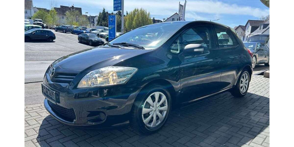 Toyota Auris 130.000 km 7.750 &euro; Niestetal-Heiligenrode bei Kassel 34266