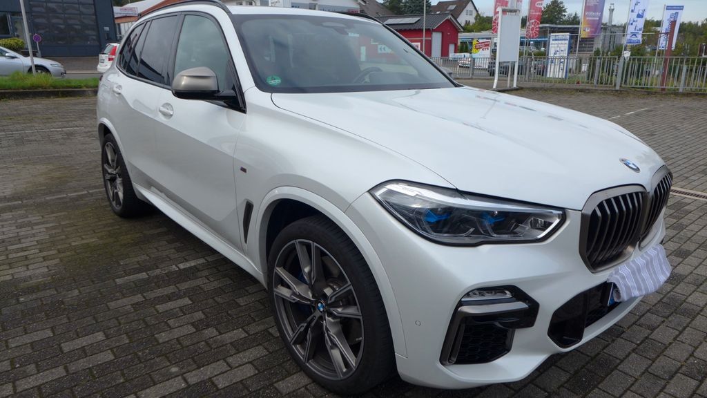BMW X5 M50 128.824 km 54.990 &euro; Hattingen (bei Bochum) 45527