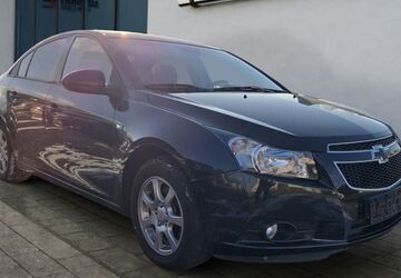 Chevrolet Cruze 92.000 km 3.980 &euro; Leimbach 36433
