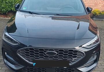 Ford Focus 7.500 km 33.500 &euro; Köln 51061