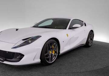 Ferrari 812 5.290 km 324.900 &euro; Singen-Hohentwiel 78224
