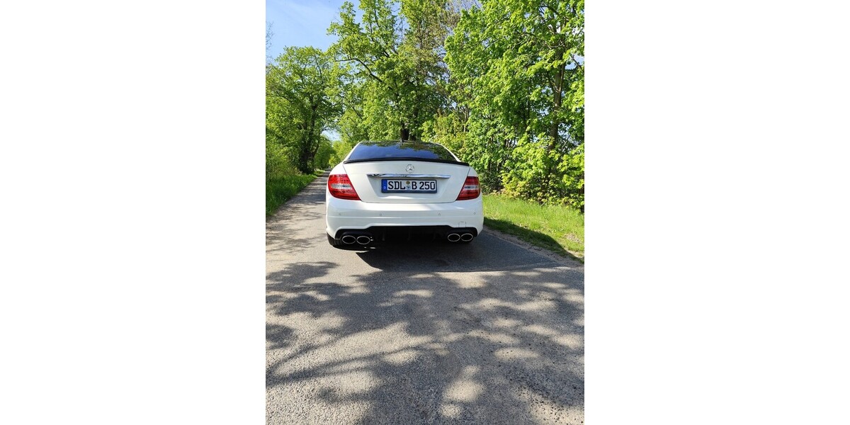 Mercedes-Benz C 250 296.000 km 12.800 &euro; Osterburg 