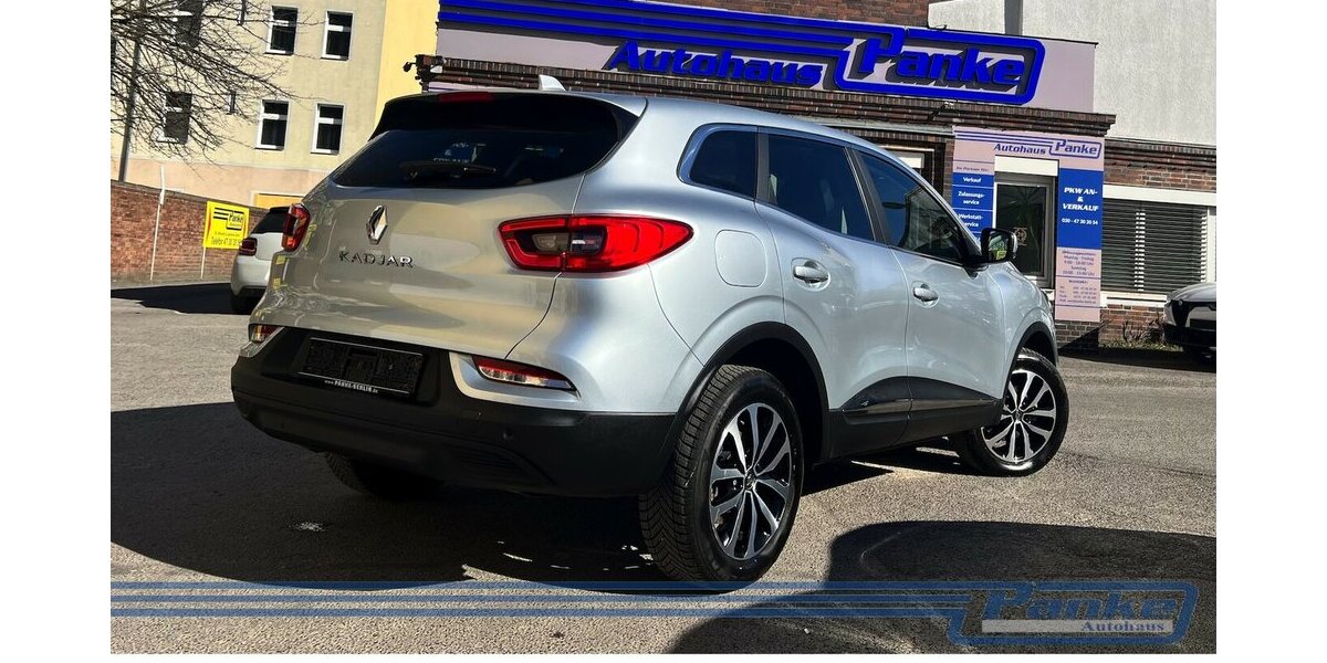 Renault Kadjar Equilibre 1.3*NAV*RFK*LED*S&S*Tempo* 20.000 km 16.990 &euro; Berlin 13187