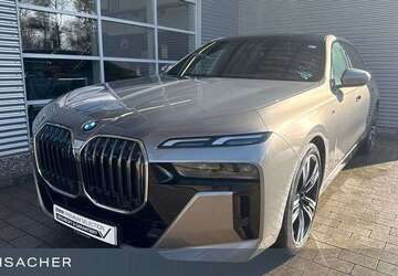 BMW 740 8.039 km 97.349 &euro; Memmingen 87700