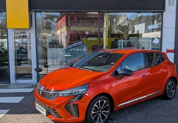 Renault Clio 10.900 km 17.900 &euro; Daun 54550