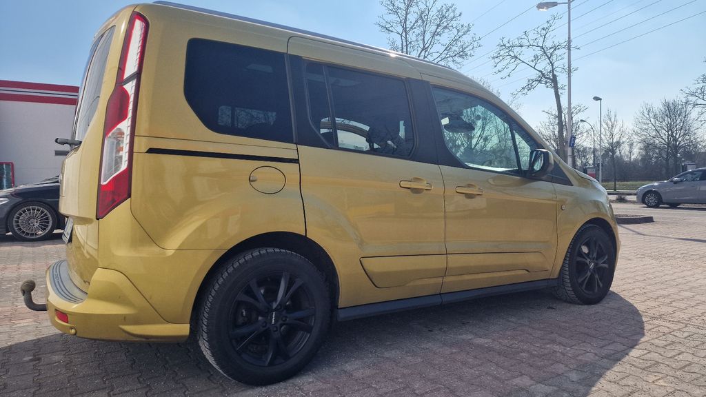 Ford Tourneo Connect 183.000 km 10.900 &euro; Potsdam 14478