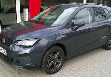 Seat Arona 3.000 km 29.500 &euro; Steinigtwolmsdorf 01904