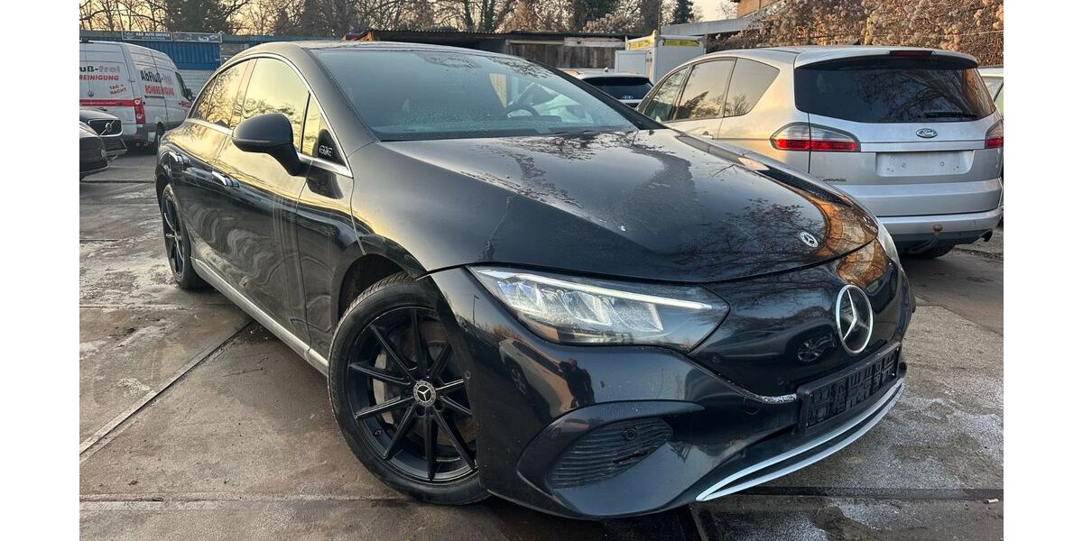Mercedes-Benz EQE 194.126 km 28.900 &euro; berlin 10829