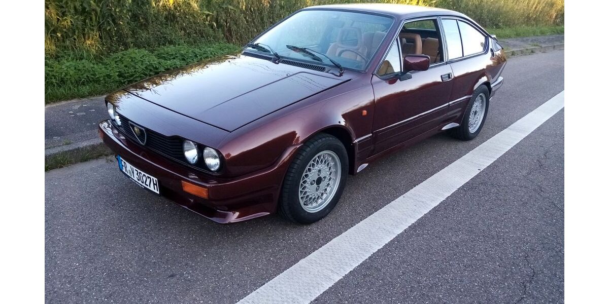 Alfa Romeo GTV 91.500 km 22.900 &euro; Gundelfingen 79194