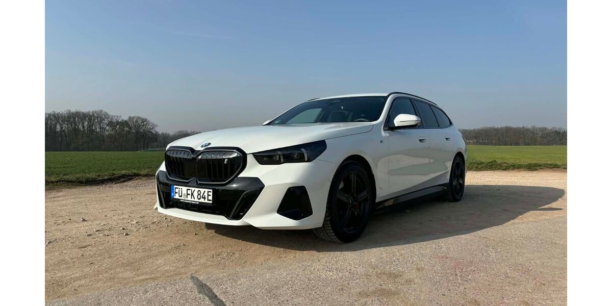 BMW i5 21.750 km 62.275 &euro; Nürnberg 90431