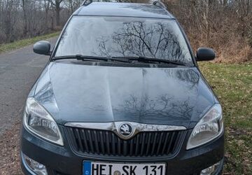 Skoda Roomster 146.000 km 5.900 &euro; Dingen 25715