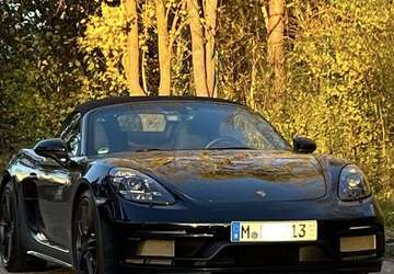 Porsche Boxster 10.600 km 88.500 &euro; München 80803
