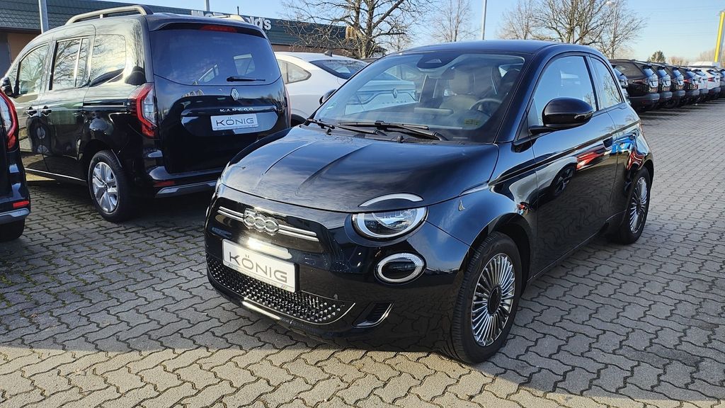 Fiat 500e 5.178 km 21.999 &euro; Massen 03238