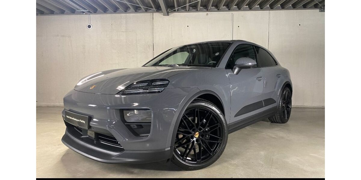 Porsche Macan 12.900 km 88.790 &euro; Plattling 94447