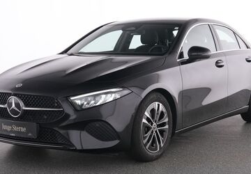 Mercedes-Benz A 180 16.608 km 28.485 &euro; Essen 45309
