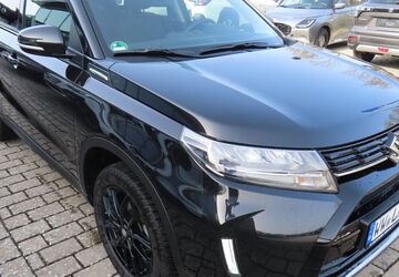 Suzuki Vitara 4.000 km 27.990 &euro; Herschbach 56414