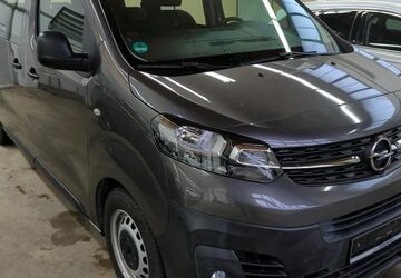 Opel Vivaro 15.085 km 27.999 &euro; Erlensee 63526