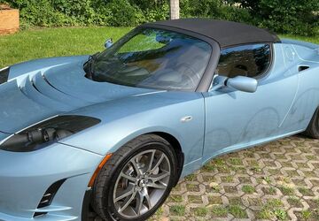 Tesla Roadster 24.970 km 129.000 &euro; Bissendorf 49143