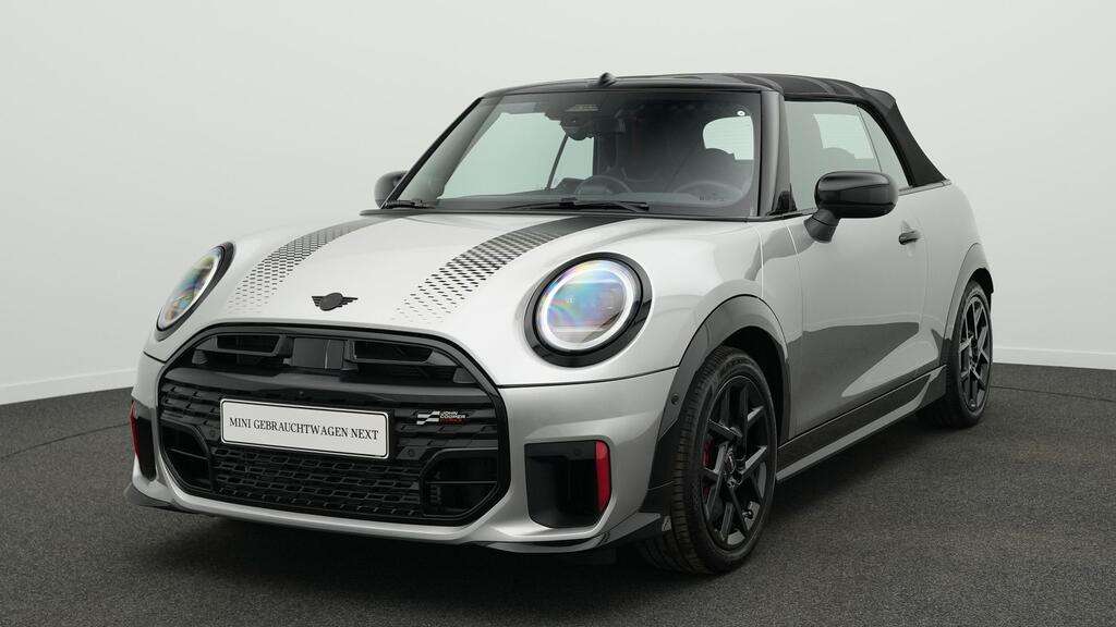Mini John Cooper Works Cabrio 11.688 km 46.009 &euro; München 80788