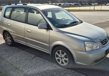 Kia Carens 177.000 km 799 &euro; Löwenberger Land OT Teschendorf 16775