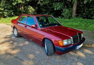 Mercedes-Benz 190 136.300 km 13.500 &euro; Grefrath 47929