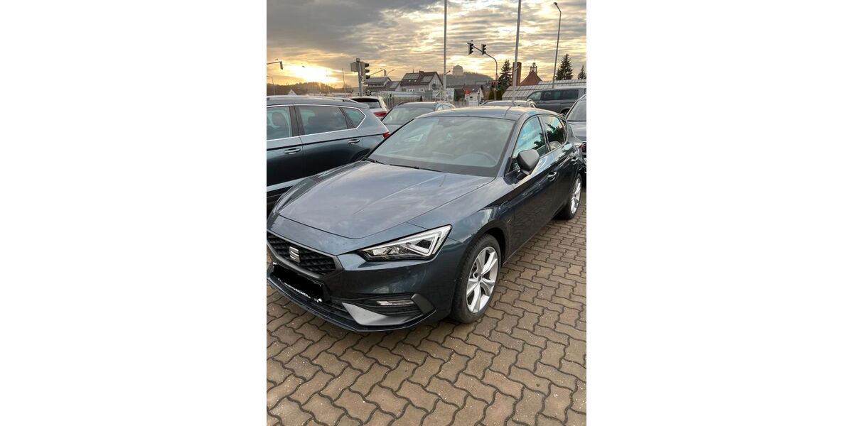 Seat Leon 73.000 km 17.490 &euro; Weiden in der Oberpfalz 92637