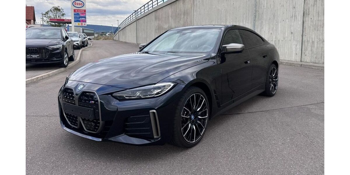 BMW i4 9.000 km 55.100 &euro; Essingen­­­ 73457