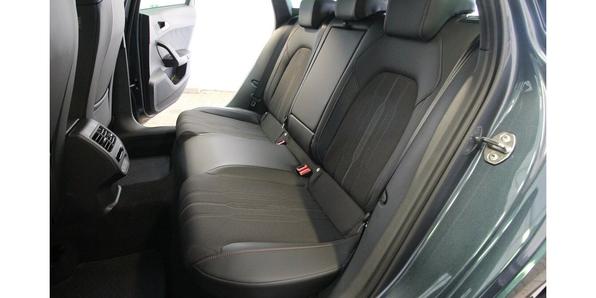 Cupra Leon Sportstourer e-HYBRID 6-DSG NAVI+LED+ACC 8.829 km 27.900 &euro; Hagenow 19230
