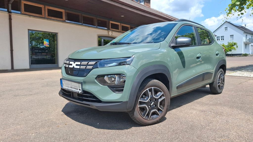 Dacia Spring 14.800 km 10.900 &euro; Weinstadt 71384