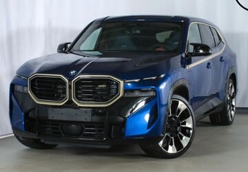 BMW XM 3.000 km 158.650 &euro; Maintal 63477