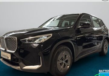 BMW iX1 54.550 km 32.990 &euro; Duisburg 47053