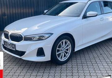 BMW 318 8.200 km 29.900 &euro; Velburg 92355