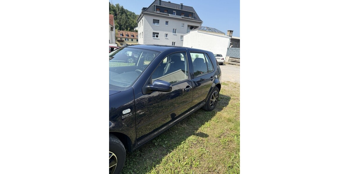 VW Golf IV 152.000 km 3.000 &euro; Gernsbach 76593