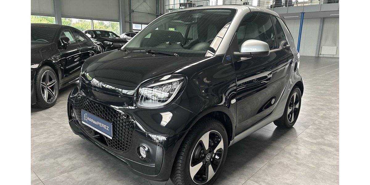 Smart ForTwo EQ CABRIO EXCLUSIVE-22KW-RÜCKFAHRKAMERA! 13.660 km 18.249 &euro; Groß-Umstadt 64823