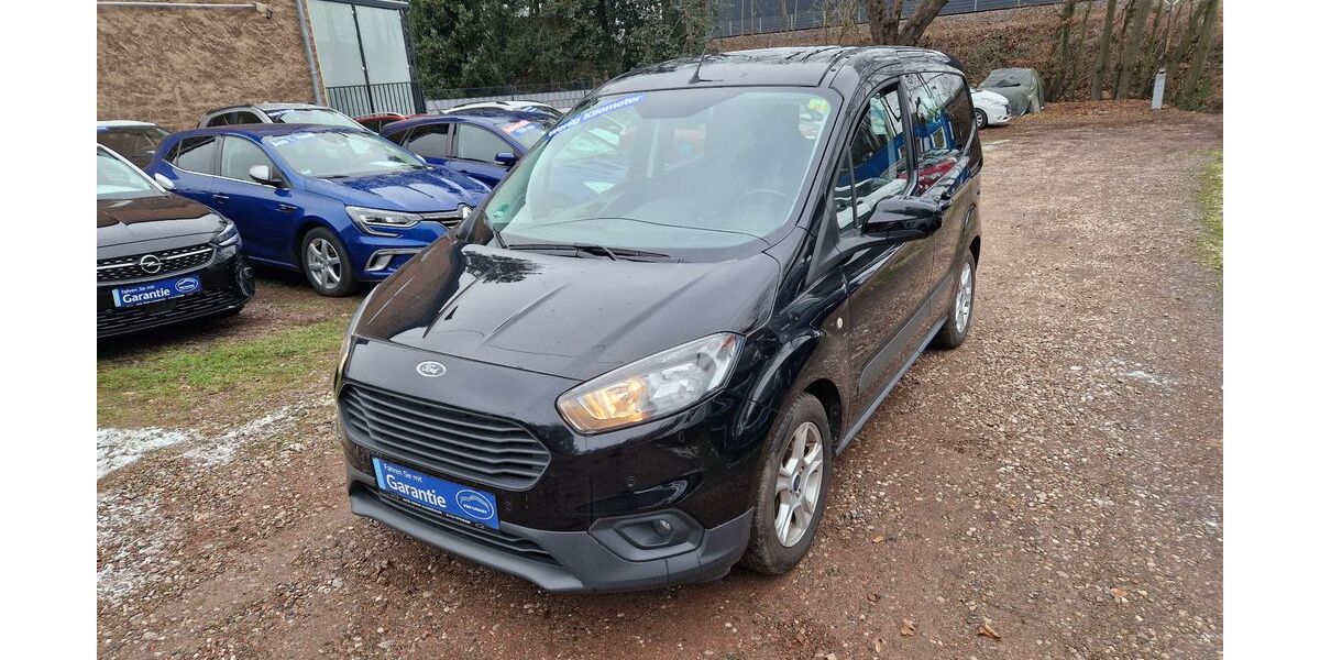 Ford Transit Courier 76.000 km 11.500 &euro; Saarbrücken 66117