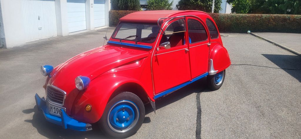 Citroen 2 CV 19.000 km 12.500 &euro; Mengen 88512