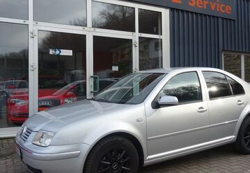 VW Bora 74.570 km 3.990 &euro; Wutha-Farnroda 99848