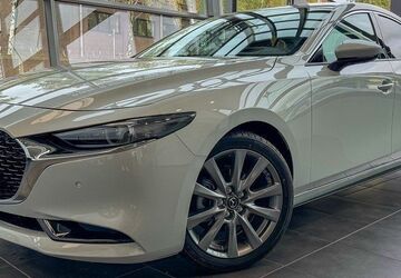 Mazda 3 10.584 km 26.995 &euro; Duisburg 47166